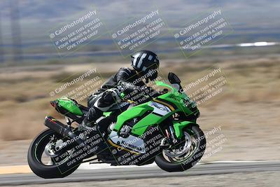 media/Oct-02-2025-Racers Edge (Thu) [[2c91cb6ab3]]/3-B Group/Session 2-Turn 14 (11am)/